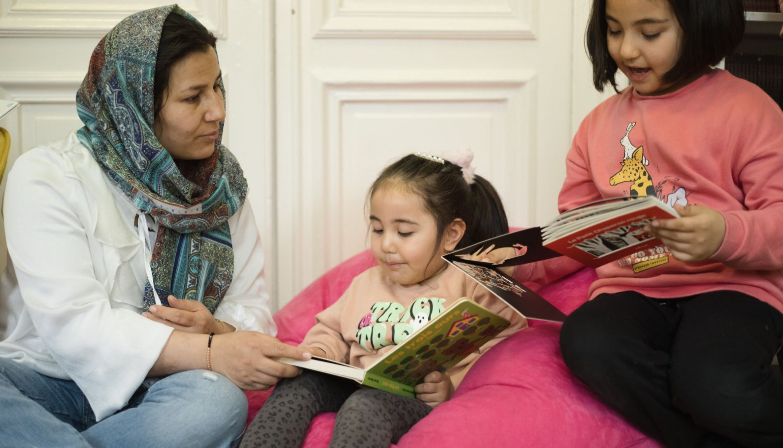 Favoriser les interactions parent-enfant autour du livre...dans les langues de la maison !
